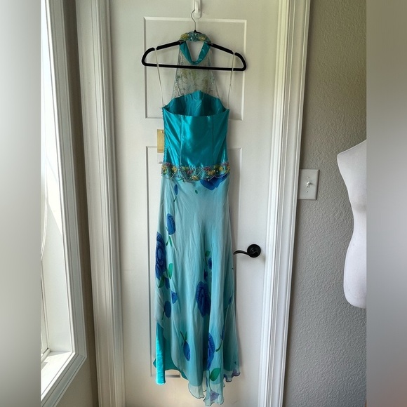 Vintage Y2K Silk Beaded Maxi Dress – Ibiza-Ready Glamour, Oceanic Elegance - Picture 9 of 14